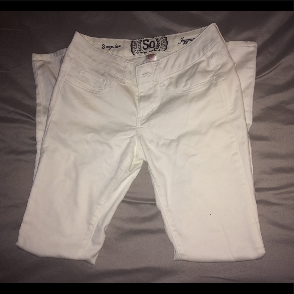 White jeggings